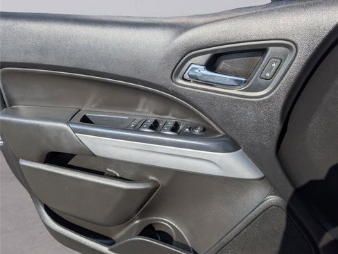 Used 2018 Chevrolet Colorado ZR2 AWD/4WD image 11