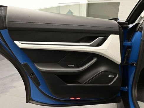 Certified 2025 Porsche Taycan AWD/4WD image 12