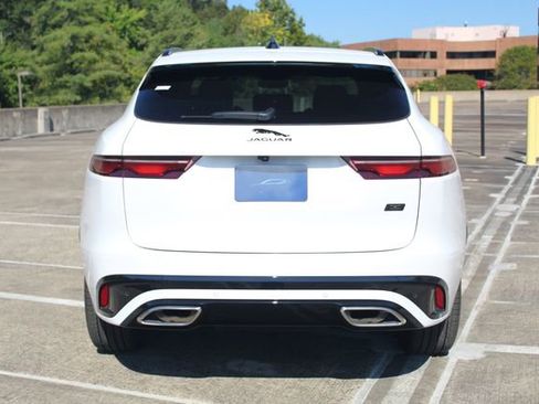 New 2026 Jaguar F-PACE R-Dynamic S image 7