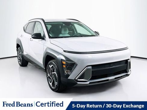Used 2026 Hyundai Kona SEL Premium image 1