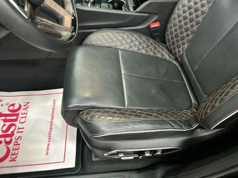 Certified 2023 Jeep Grand Cherokee Summit w/ Luxury Tech Group V image 21