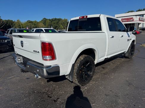Used 2017 RAM 1500 Laramie AWD/4WD image 5