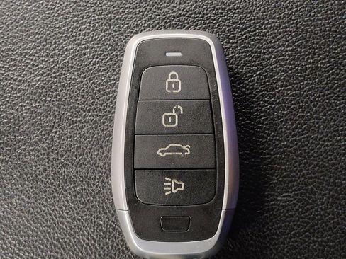 Used 2019 Honda Accord Sport image 32