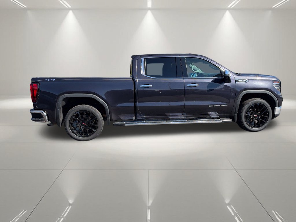Used 2023 GMC Sierra 1500 SLT w/ SLT Premium Plus Package AWD/4WD image 13