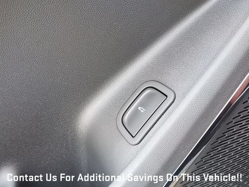 New 2026 GMC Acadia AT4 w/ Luxury Package AWD/4WD image 18