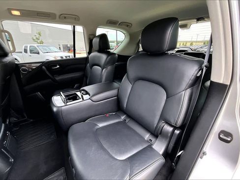 Used 2022 INFINITI QX80 Luxe w/ Cargo Package RWD image 19