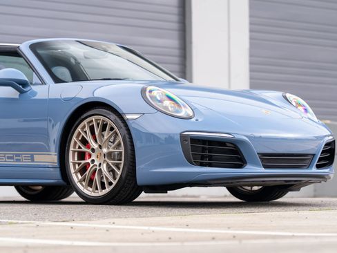 Used 2017 Porsche 911 Targa 4S AWD/4WD image 26