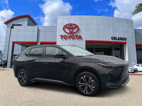 Used 2024 Toyota bZ4X XLE image 1