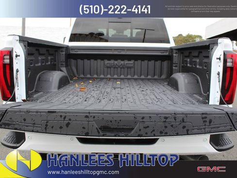 New 2026 GMC Sierra 2500 Denali w/ Denali Reserve Package AWD/4WD image 10