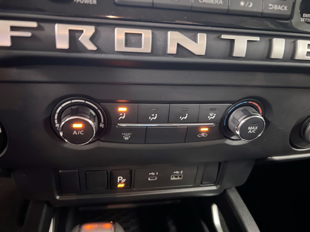 Used 2025 Nissan Frontier SV w/ Tow Package AWD/4WD image 16