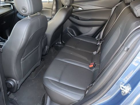 Used 2024 Buick Encore GX Sport Touring FWD image 5