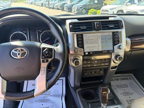 Used 2023 Toyota 4Runner Limited AWD/4WD image 27