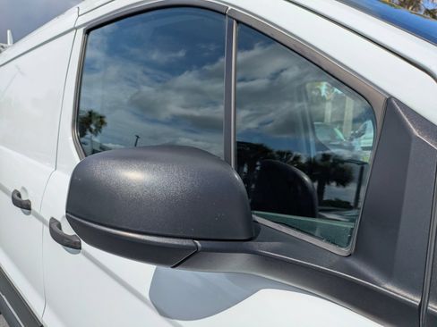 Used 2022 Ford Transit Connect XLT FWD image 15