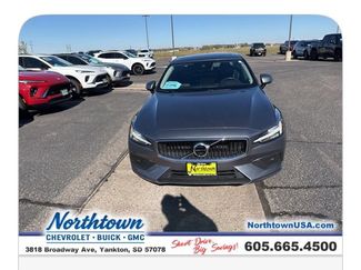Used 2020 Volvo S60 T6 Momentum video 2