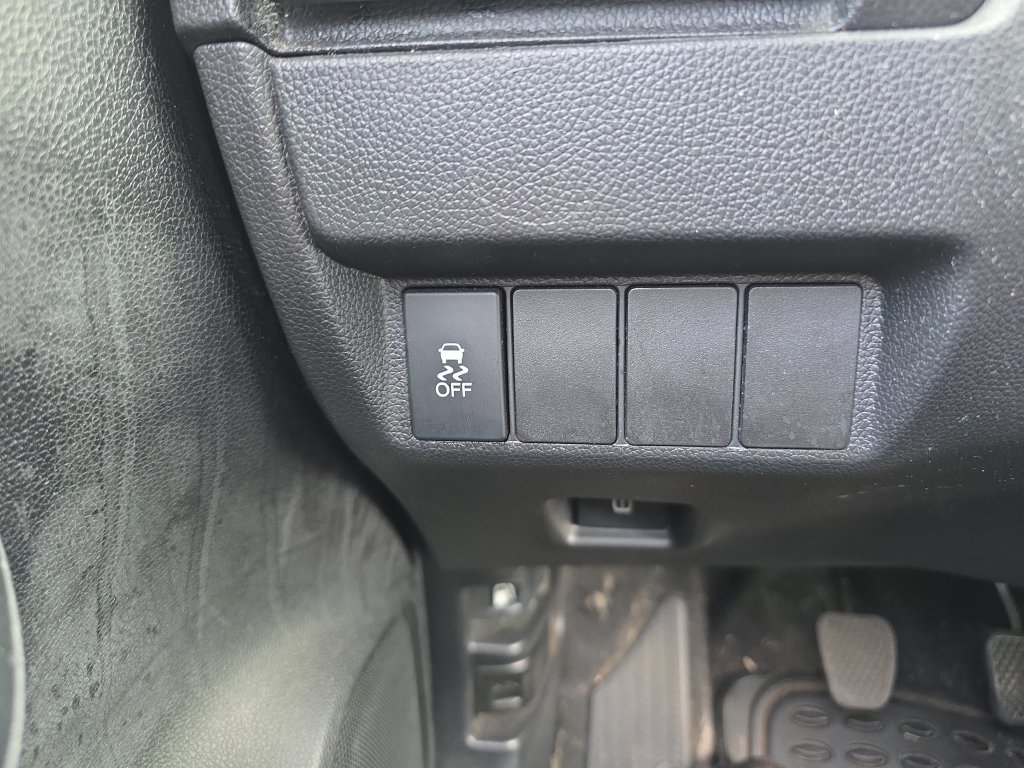 Used 2017 Honda Fit LX image 40