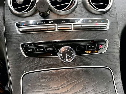 Used 2016 Mercedes-Benz C 300 Sedan image 34