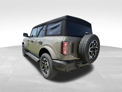New 2026 Ford Bronco Outer Banks AWD/4WD image 2