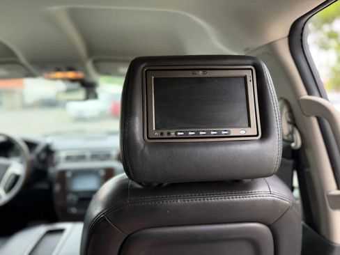 Used 2007 GMC Yukon Denali AWD/4WD image 20