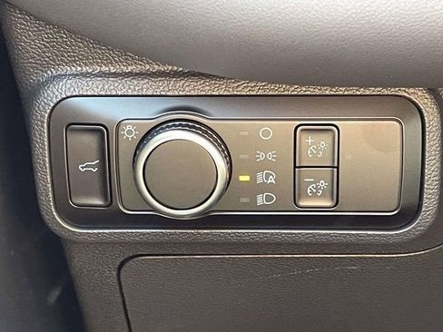 New 2026 Ford Explorer Active image 19