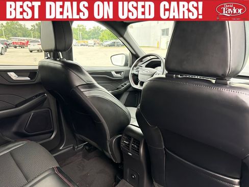 Used 2023 Ford Escape ST-Line w/ Tech Pack #1 FWD image 33