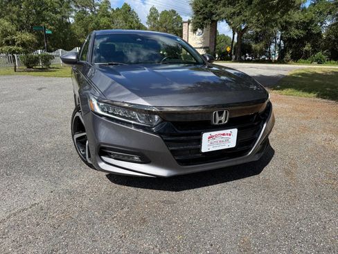 Used 2019 Honda Accord Sport image 36