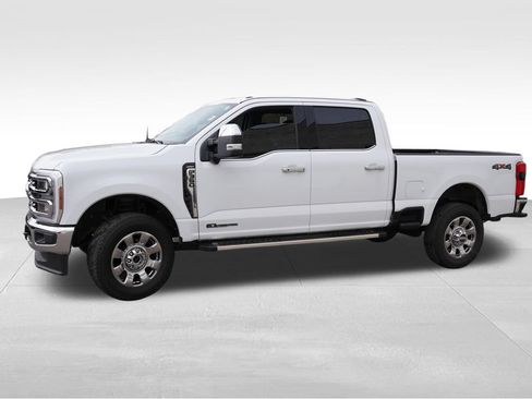 Used 2026 Ford F350 Lariat w/ Chrome Package AWD/4WD image 10