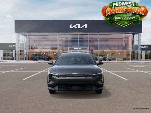 New 2026 Kia K4 LXS image 2