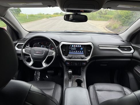 Used 2019 GMC Acadia SLT image 13