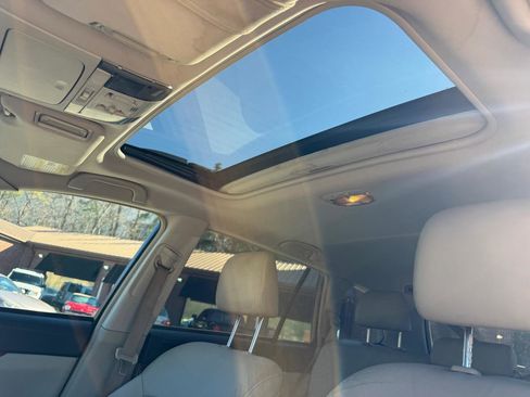 Used 2011 Subaru Outback 2.5i Limited w/ PWR Moonroof Pkg image 24