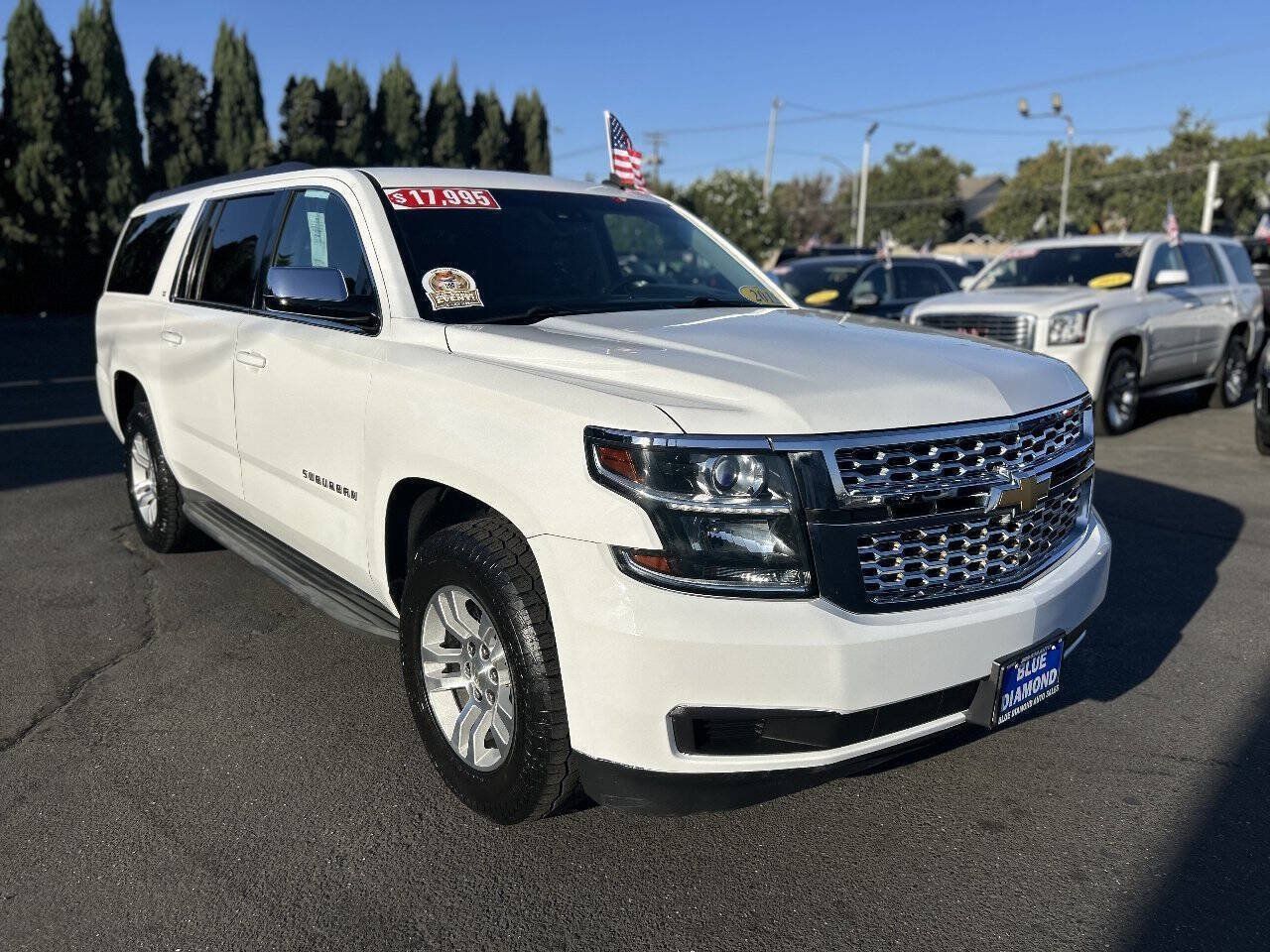 Used 2015 Chevrolet Suburban LT AWD/4WD image 1