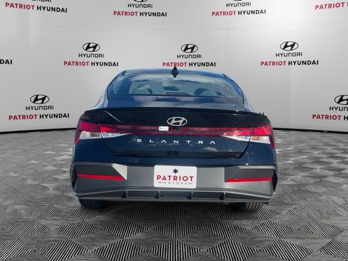 New 2026 Hyundai Elantra Sport FWD image 6