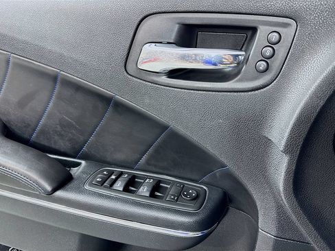 Used 2013 Dodge Charger R/T RWD image 15