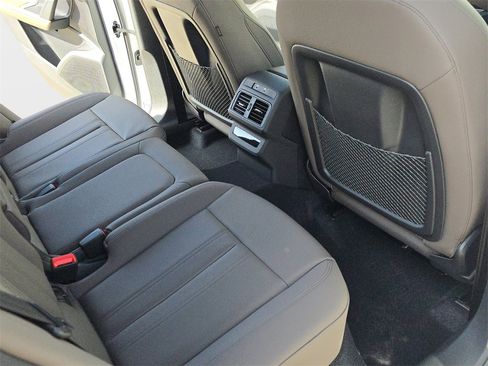 New 2025 Audi Q5 Premium image 11