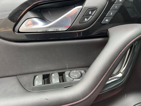 Certified 2023 Chevrolet Blazer RS w/ Driver Confidence II Package image 12