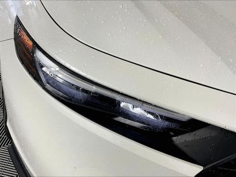 Used 2024 Honda Accord Sport image 28