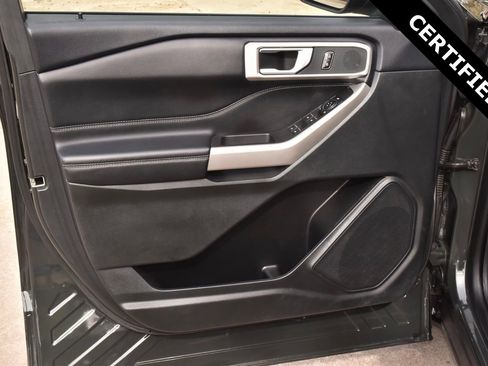 Certified 2023 Ford Explorer XLT w/ Equipment Group 202A image 35