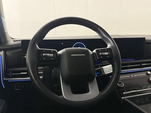 Used 2025 Hyundai Santa Fe Limited FWD image 27