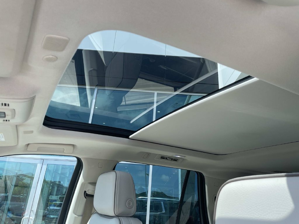 Used 2022 GMC Yukon Denali AWD/4WD image 22