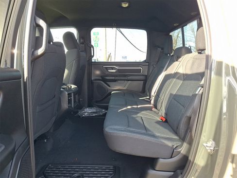New 2026 RAM 1500 4x4 Crew Cab image 5