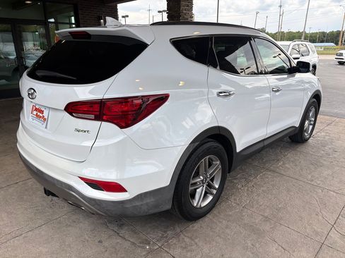 Used 2017 Hyundai Santa Fe Sport FWD image 6