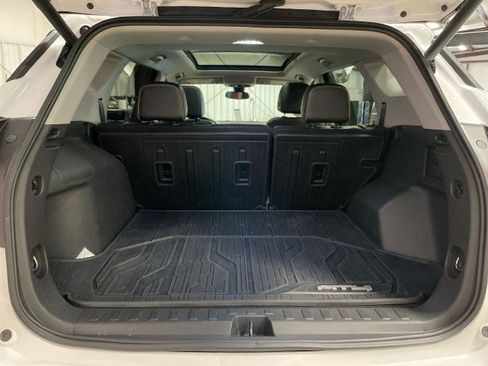 Used 2022 GMC Terrain AT4 w/ Infotainment Package II AWD/4WD image 26