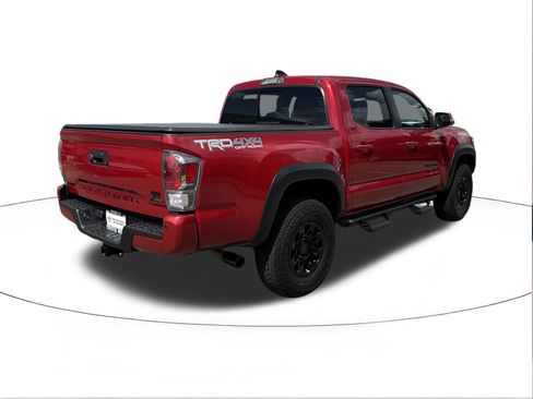 Used 2022 Toyota Tacoma TRD Off-Road w/ Technology Package AWD/4WD image 3