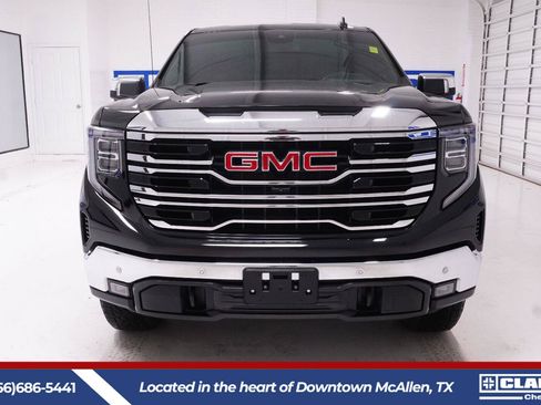 Used 2024 GMC Sierra 1500 SLT RWD image 2