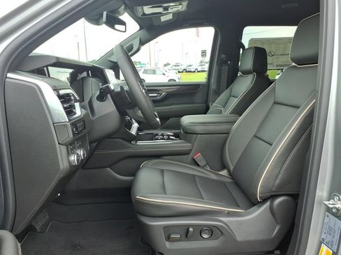 New 2026 GMC Yukon Elevation AWD/4WD image 11