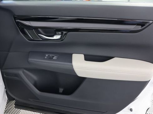 Used 2023 Honda CR-V EX-L image 29