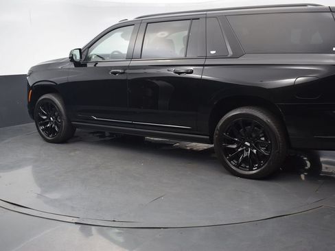 Certified 2026 Cadillac Escalade ESV Sport w/ LPO, ONYX Package AWD/4WD image 3