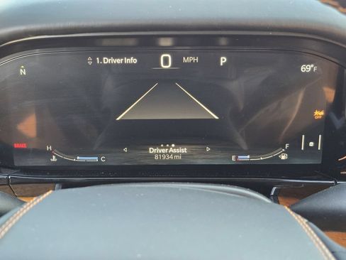 Used 2022 Jeep Grand Wagoneer Series III AWD/4WD image 14