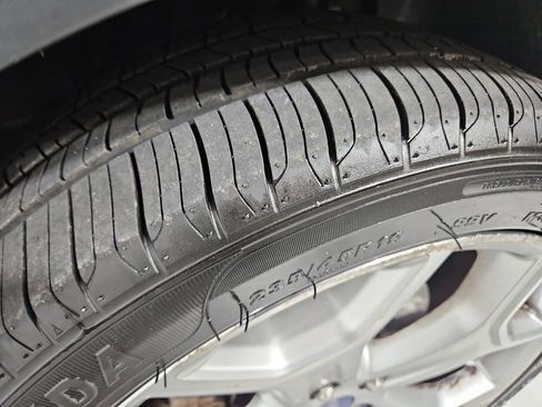 Used 2017 Ford Escape Titanium w/ Equipment Group 301A image 29