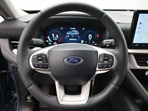 New 2026 Ford Explorer Active AWD/4WD image 11