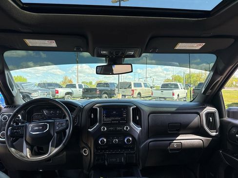 Used 2020 GMC Sierra 2500 AT4 w/ AT4 Preferred Package AWD/4WD image 32